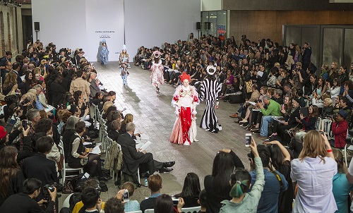 CSM_FashionShow3ss.jpg